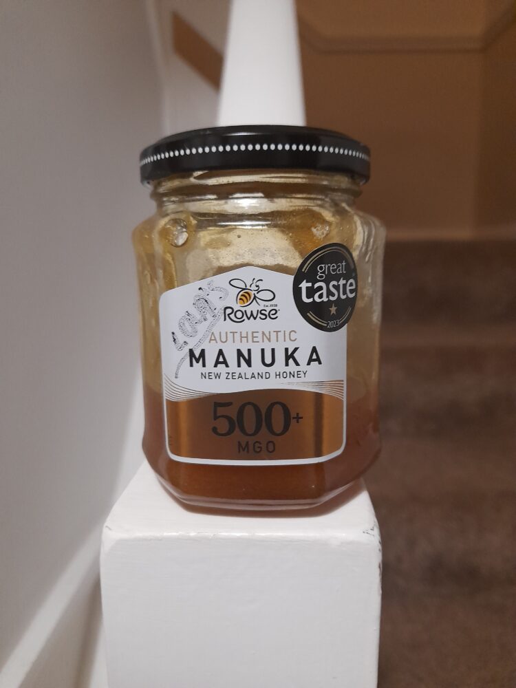 woof lifestyle best manuka honey for dogs